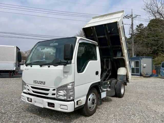 いすゞ エルフ TPG-NKR85AD(2WD)の写真2