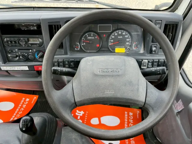 いすゞ エルフ TPG-NKR85AD(2WD)の写真32