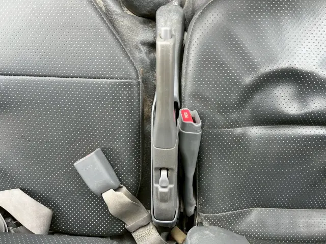 いすゞ エルフ TPG-NKR85AD(2WD)の写真35