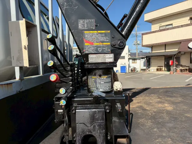 いすゞ エルフ TKG-NPR85AR(2WD)の写真16