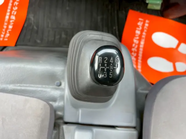 いすゞ エルフ TKG-NPR85AR(2WD)の写真31