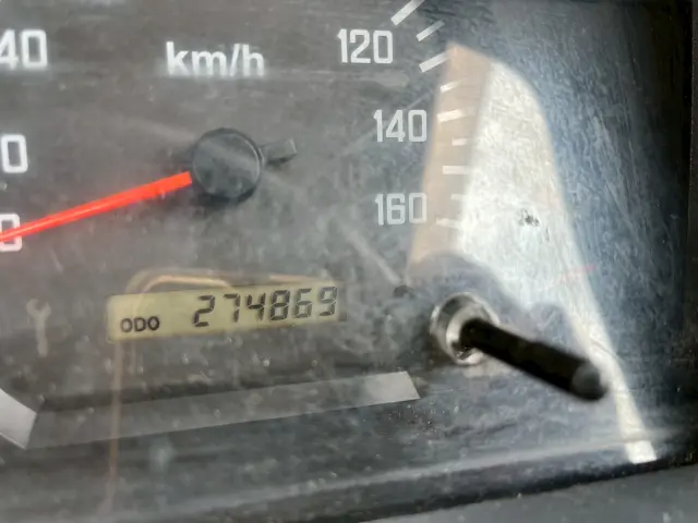 いすゞ エルフ TKG-NPR85AR(2WD)の写真32