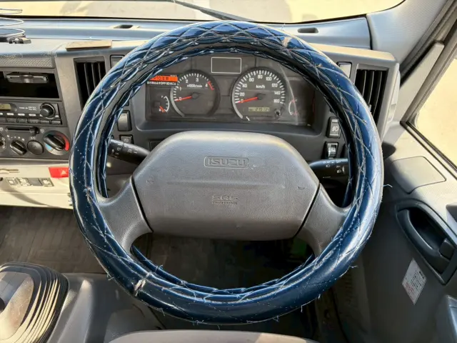 いすゞ エルフ TKG-NPR85AR(2WD)の写真45