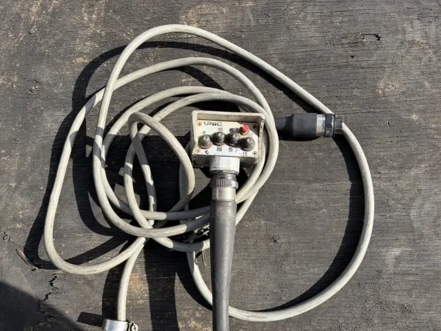 いすゞ エルフ TKG-NPR85AR(2WD)の写真49