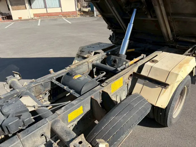 三菱 キャンター KK-FE73EB(2WD)の写真17