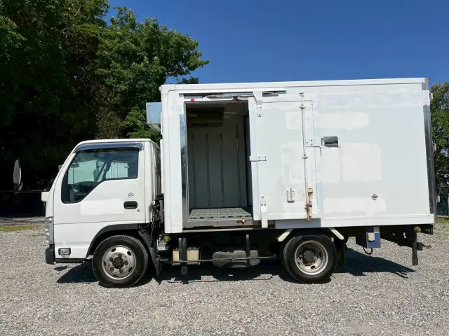 いすゞ エルフ TKG-NHS85AN(4WD)の写真6