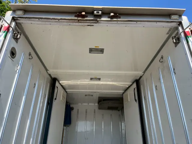 いすゞ エルフ TKG-NHS85AN(4WD)の写真16