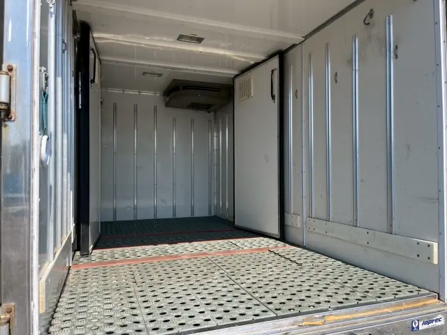 いすゞ エルフ TKG-NHS85AN(4WD)の写真18