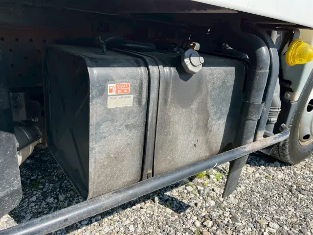 いすゞ エルフ TKG-NHS85AN(4WD)の写真32