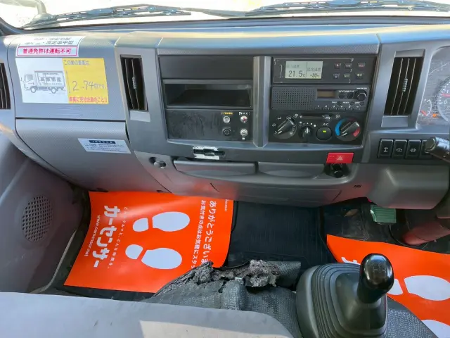 いすゞ エルフ TKG-NHS85AN(4WD)の写真45