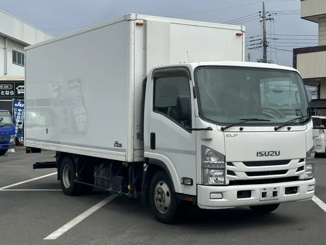 いすゞ エルフ TPG-NPR85AN(2WD)の写真3