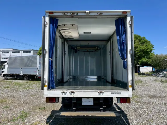 いすゞ エルフ TPG-NPR85AN(2WD)の写真14