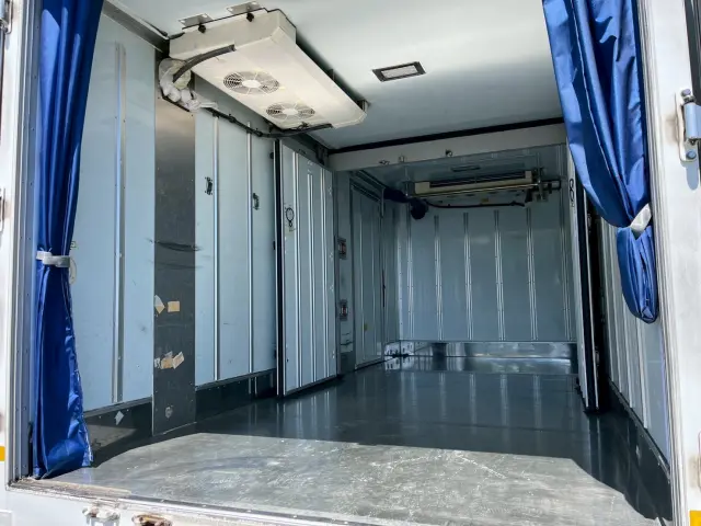 いすゞ エルフ TPG-NPR85AN(2WD)の写真16