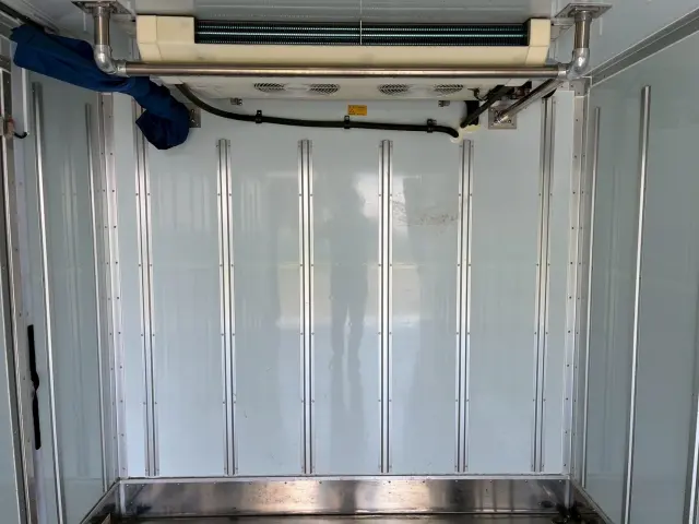 いすゞ エルフ TPG-NPR85AN(2WD)の写真18