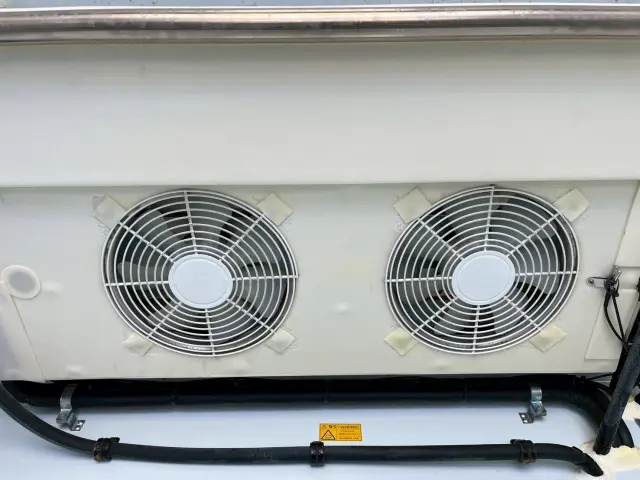 いすゞ エルフ TPG-NPR85AN(2WD)の写真20