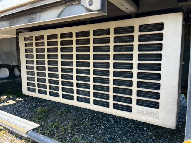 いすゞ エルフ TPG-NPR85AN(2WD)の写真25