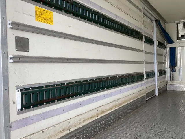 いすゞ エルフ TKG-NPR85AN(2WD)の写真16