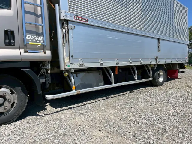いすゞ フォワード PDG-FRR34T2(2WD)の写真16