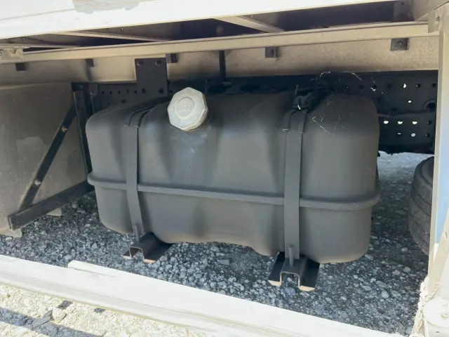 いすゞ フォワード PDG-FRR34T2(2WD)の写真19