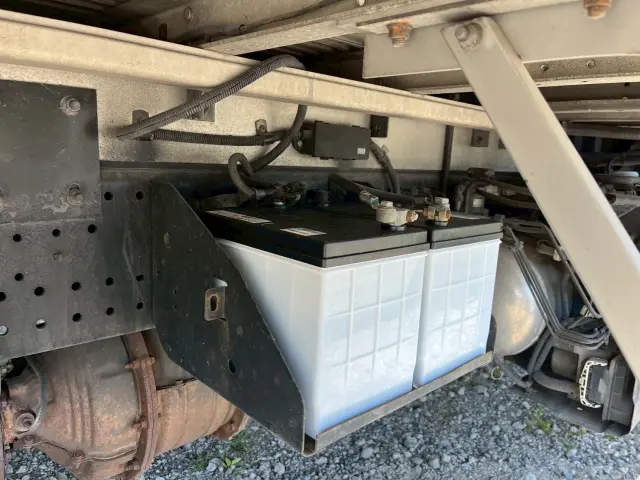 いすゞ フォワード PDG-FRR34T2(2WD)の写真26