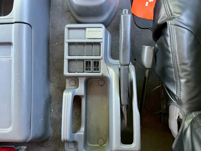 いすゞ フォワード PDG-FRR34T2(2WD)の写真36