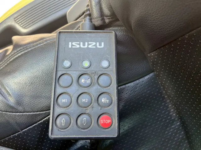 いすゞ フォワード PDG-FRR34T2(2WD)の写真45