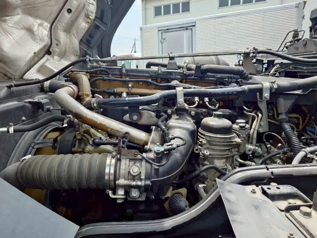 三菱 スーパーグレート QPG-FP64VDR(2WD)の写真17