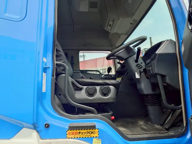 三菱 スーパーグレート QPG-FP64VDR(2WD)の写真26