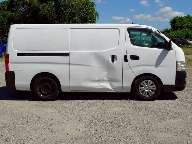 日産 キャラバン LDF-VW2E26(2WD)の写真6