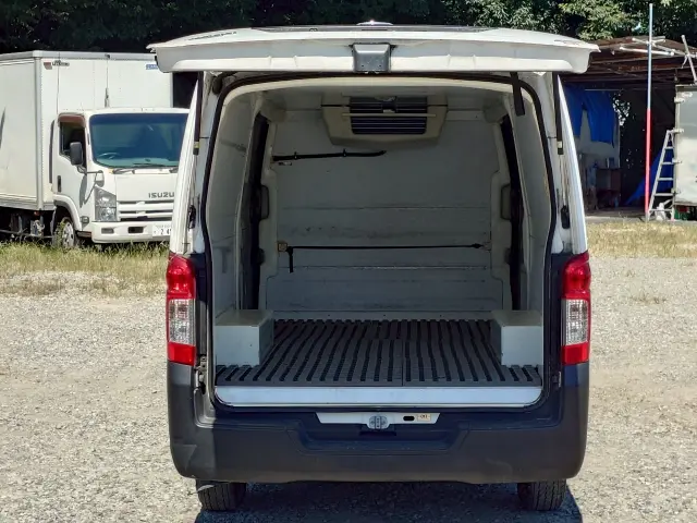 日産 キャラバン LDF-VW2E26(2WD)の写真10