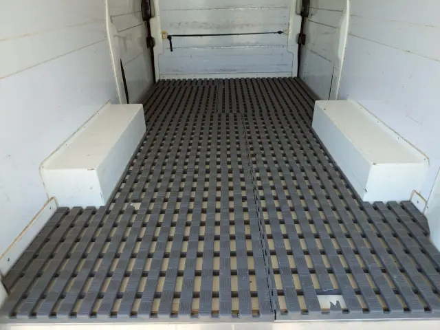 日産 キャラバン LDF-VW2E26(2WD)の写真12