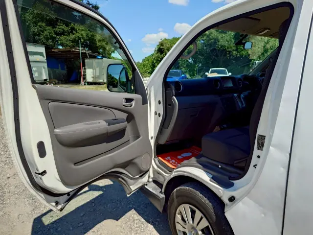 日産 キャラバン LDF-VW2E26(2WD)の写真30