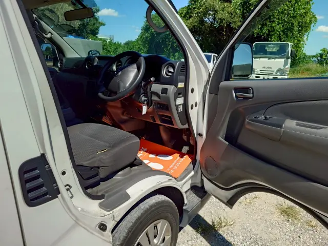 日産 キャラバン LDF-VW2E26(2WD)の写真33