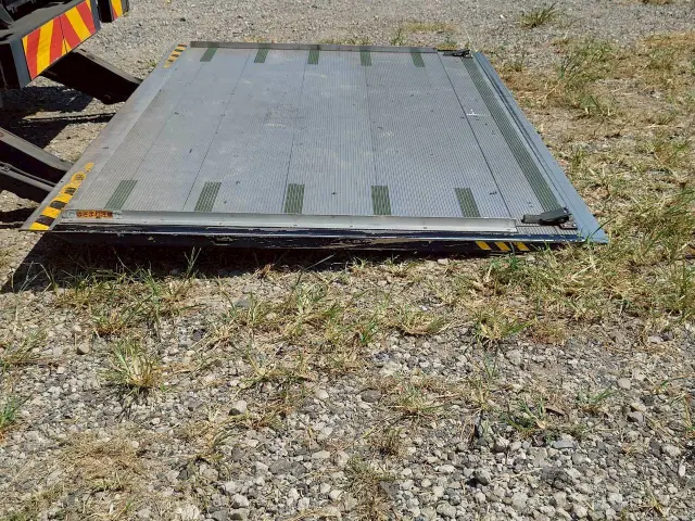 三菱 ファイター TKG-FK72FY(2WD)の写真21