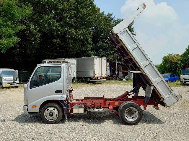 日野 デュトロ TKG-XZU620T(2WD)の写真8