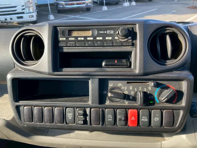 日野 デュトロ TKG-XZU620T(2WD)の写真43