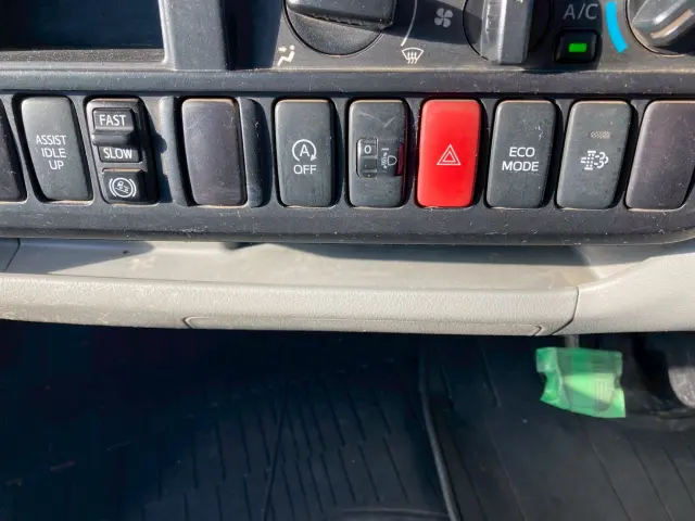 日野 デュトロ TKG-XZU620T(2WD)の写真44