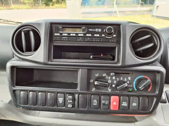 日野 デュトロ TKG-XZU620T(2WD)の写真48