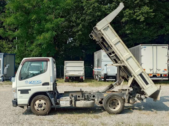 三菱 キャンター TKG-FBA60(2WD)の写真8