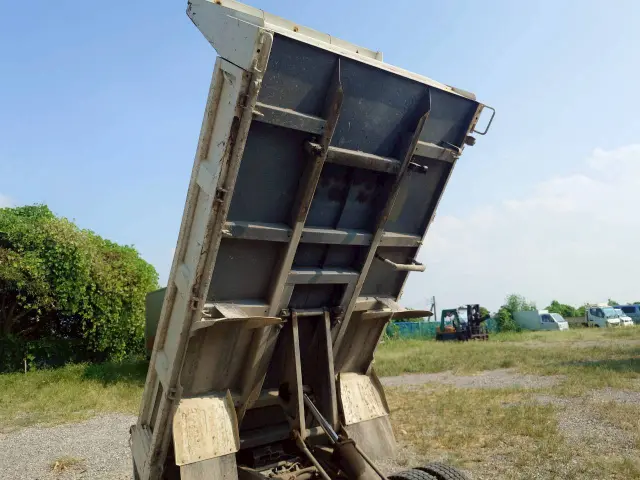 三菱 キャンター TKG-FBA60(2WD)の写真12