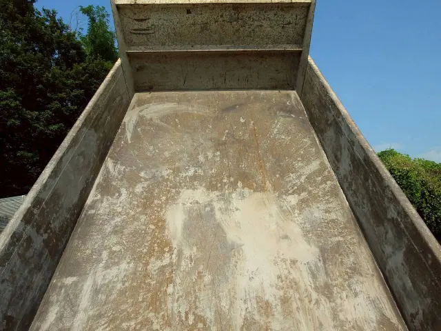 三菱 キャンター TKG-FBA60(2WD)の写真16