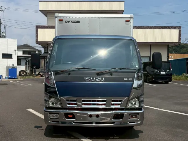 いすゞ エルフ PB-NPR81AN(2WD)の写真2