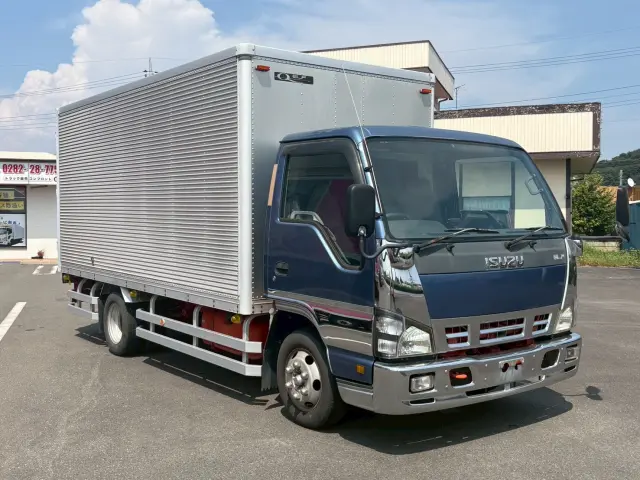 いすゞ エルフ PB-NPR81AN(2WD)の写真4
