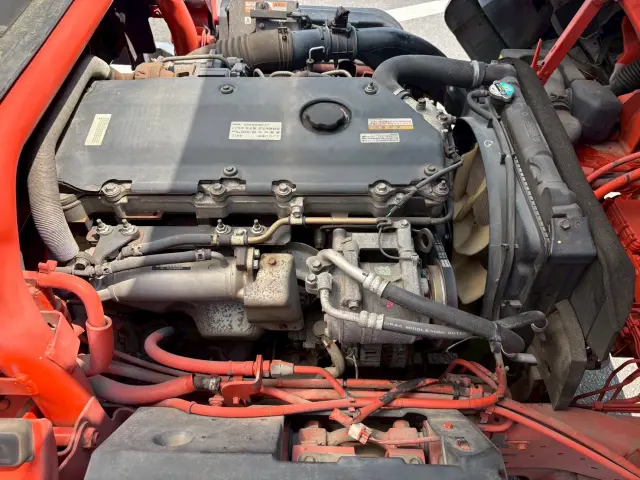 いすゞ エルフ PB-NPR81AN(2WD)の写真27