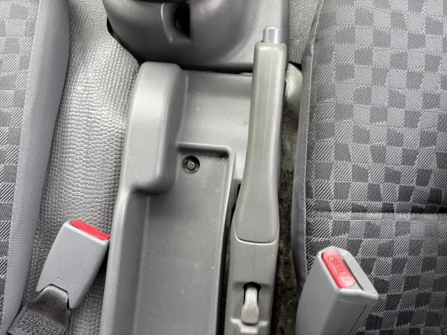 いすゞ エルフ PB-NPR81AN(2WD)の写真41