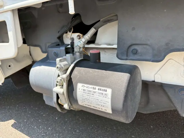 ダイハツ ハイゼットトラック EBD-S510P(4WD)の写真22