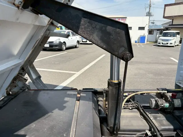 スバル サンバー トラック EBD-TT2(4WD)の写真24