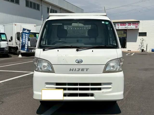 ダイハツ ハイゼットトラック EBD-S211P(4WD)の写真2