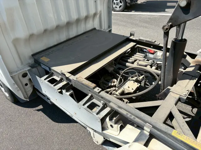 ダイハツ ハイゼットトラック EBD-S211P(4WD)の写真19