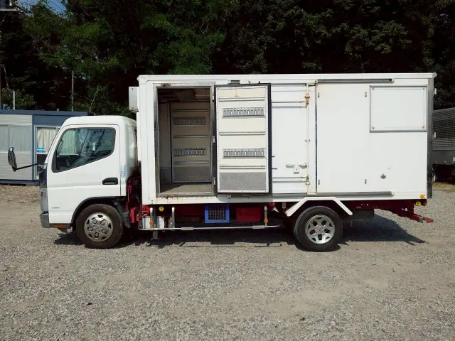 三菱 キャンター TKG-FEA50(2WD)の写真6